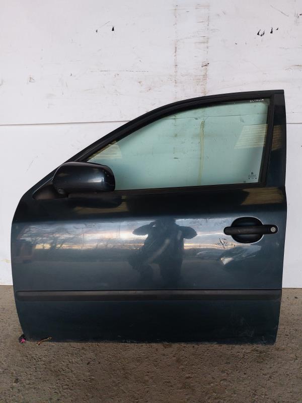 Porte avant gauche