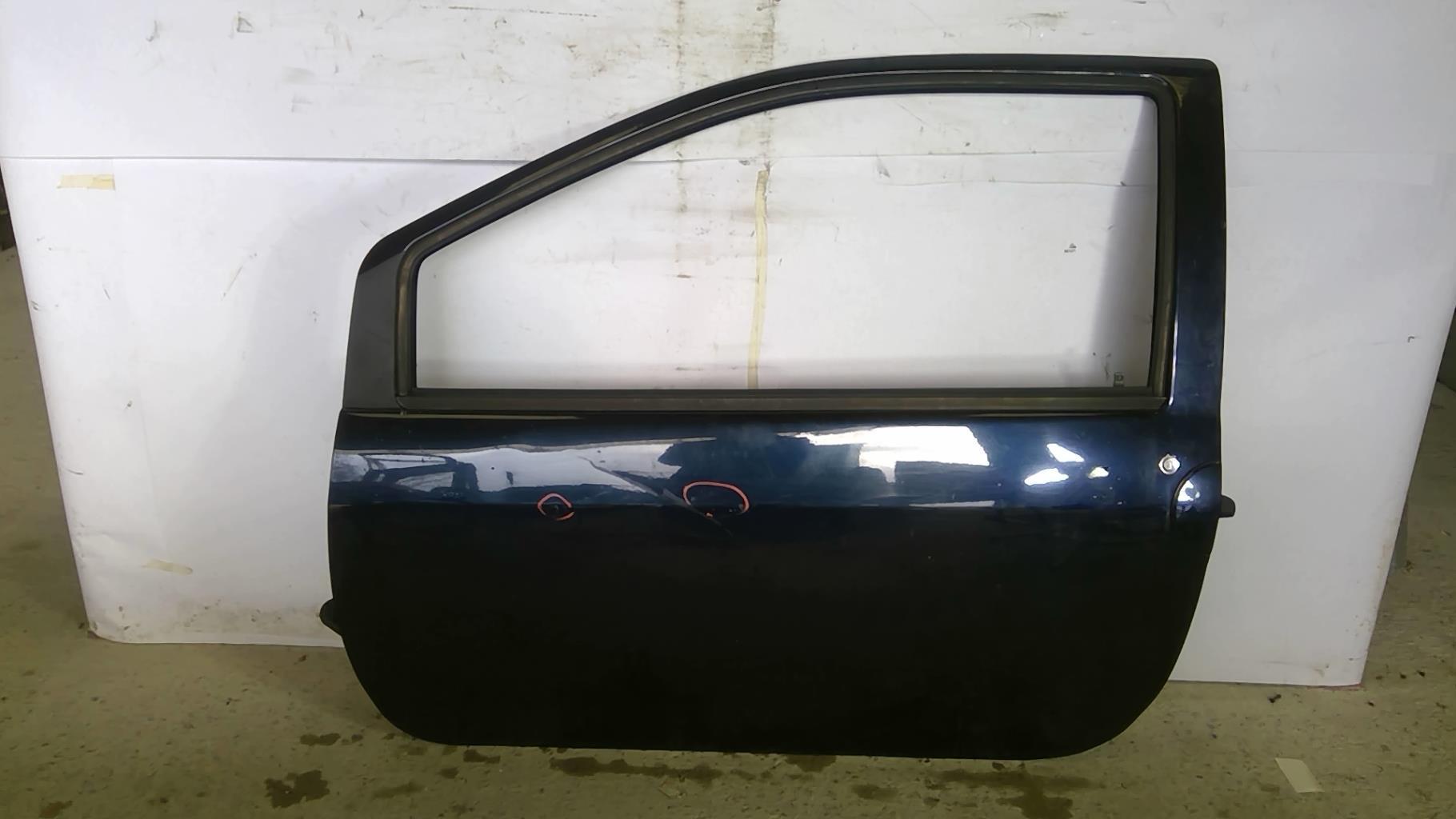 Porte avant gauche