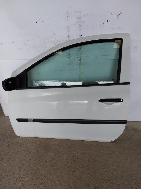 Porte avant gauche