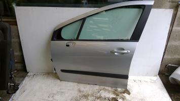 Porte avant gauche