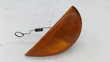 Optique avant secondaire gauche (feux)(clignotant)