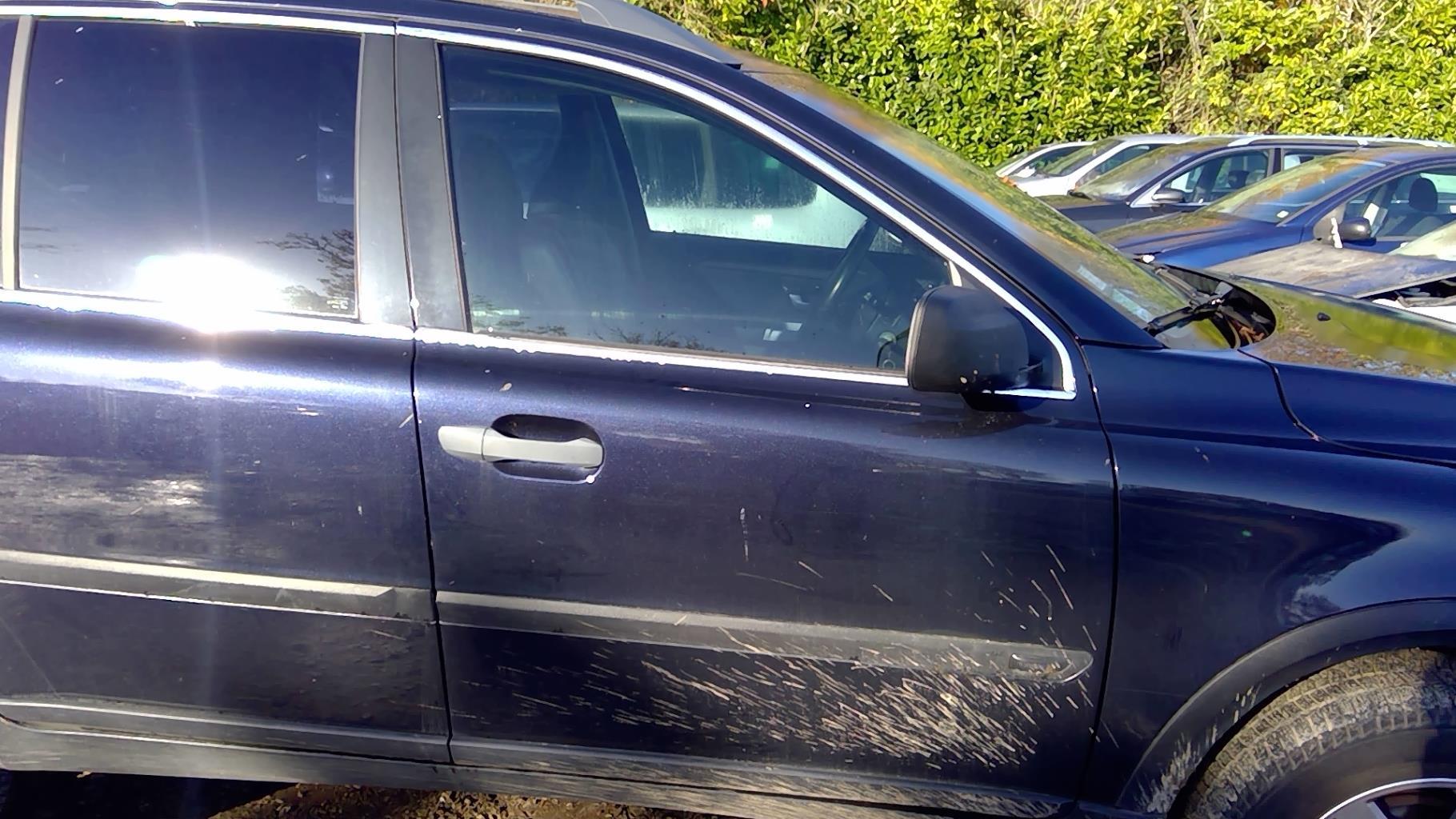 Porte avant droit