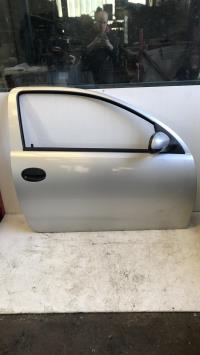 Porte avant droit