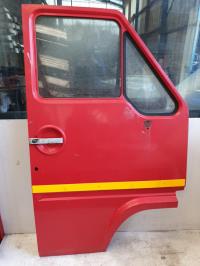 Porte avant droit
