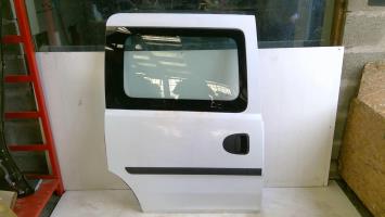Porte laterale droit