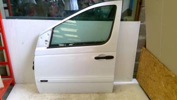 Porte avant gauche
