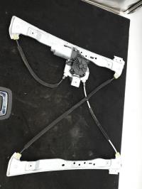 Leve vitre electrique avant droit