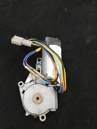 Moteur essuie glace arriere