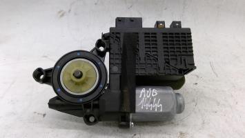 Moteur leve vitre avant droit