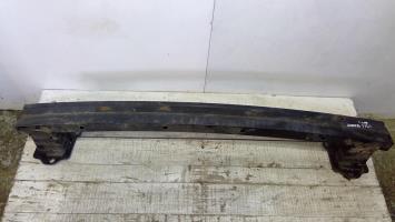 Renfort pare choc avant (traverse)