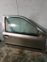 Porte avant droit