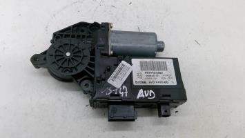 Moteur leve vitre avant droit