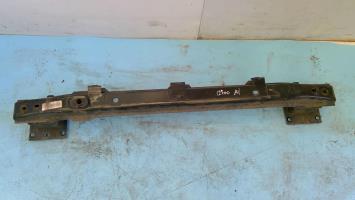 Renfort pare choc avant (traverse)