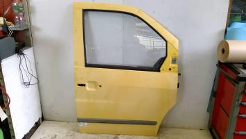 Porte avant droit