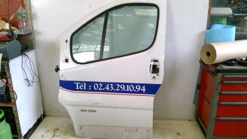 Porte avant gauche