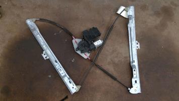 Leve vitre electrique avant gauche