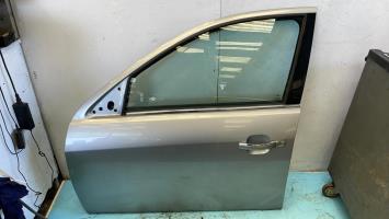 Porte avant gauche