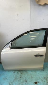 Porte avant gauche