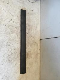 Baguette de porte arriere gauche 