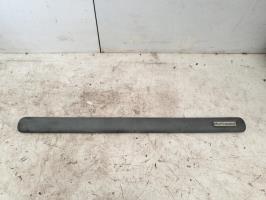 Baguette de porte avant droite