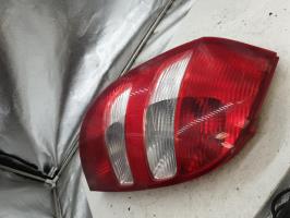 Feu arriere principal gauche (feux)
