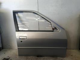 Porte avant droit