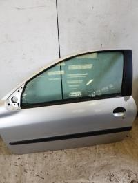 Porte avant gauche