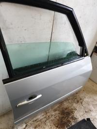 Porte avant droit