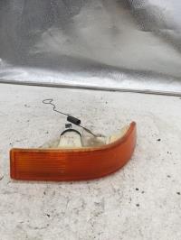 Optique avant secondaire gauche (feux)(clignotant)