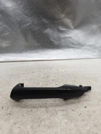 Poignee porte avant gauche