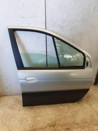 Porte avant droit
