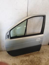 Porte avant gauche