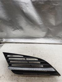 Grille de calandre droite