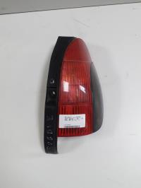Fanale posteriore principale destro (luci)