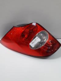 Fanale posteriore principale sinistro (luci)