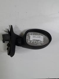 Retrovisor derecho
