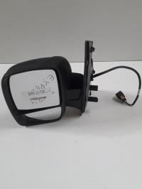 Retrovisor izquierdo