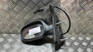 Specchietto retrovisore sinistro
