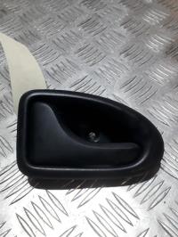 Poignee interieur avant gauche