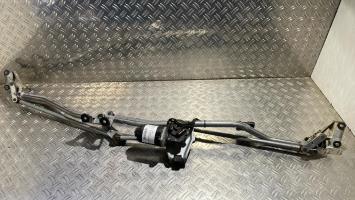 Moteur essuie glace avant