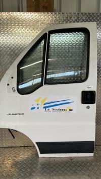 Porte avant gauche