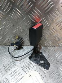 Attache ceinture arriere gauche