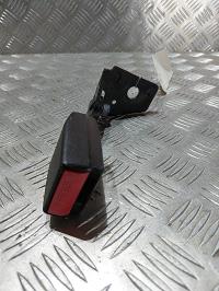 Attache ceinture arriere gauche