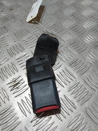 Attache ceinture arriere gauche