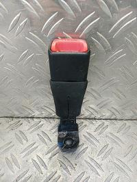 Attache ceinture arriere gauche