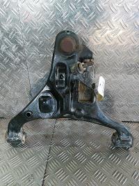 Triangle inferieur avant gauche