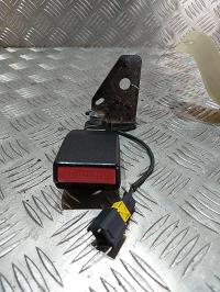 Attache ceinture arriere gauche