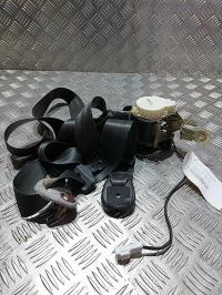 Ceinture avant gauche