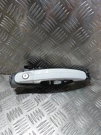 Poignee porte avant gauche