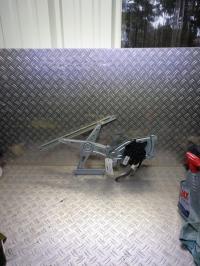 Leve vitre electrique arriere gauche